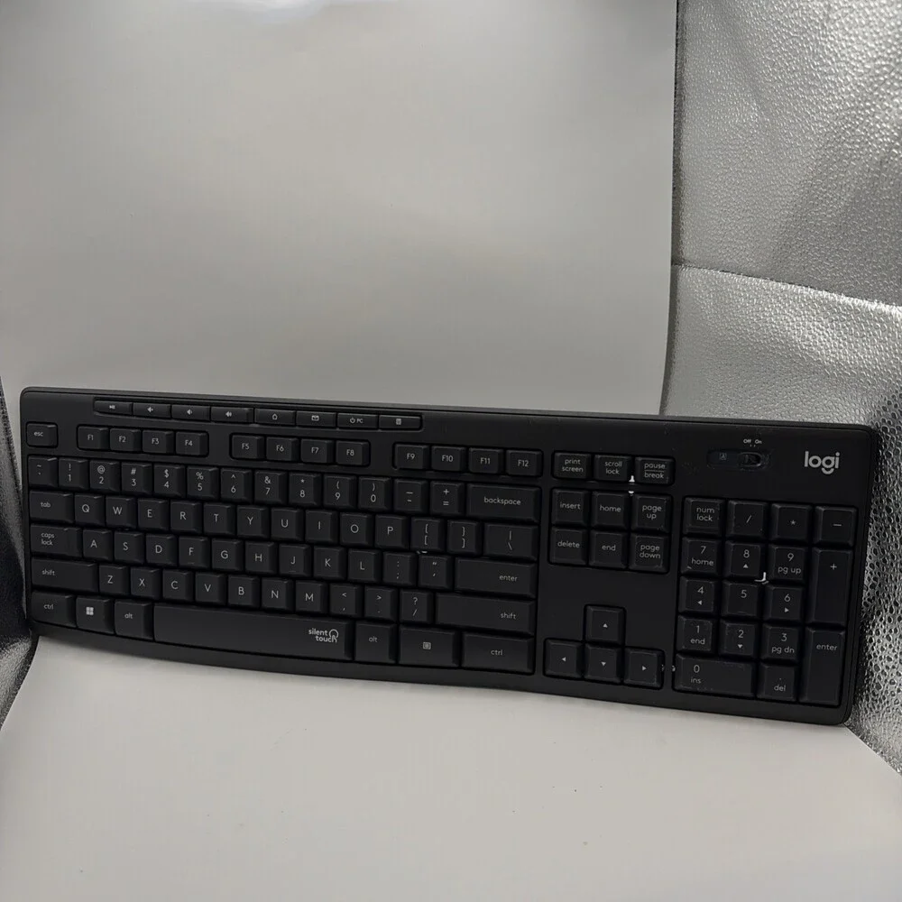Logitech K295 + M220 Silent Touch Wireless Keyboard and Mouse Set OPEN BOX